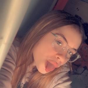 Meet your Posher, Lilly